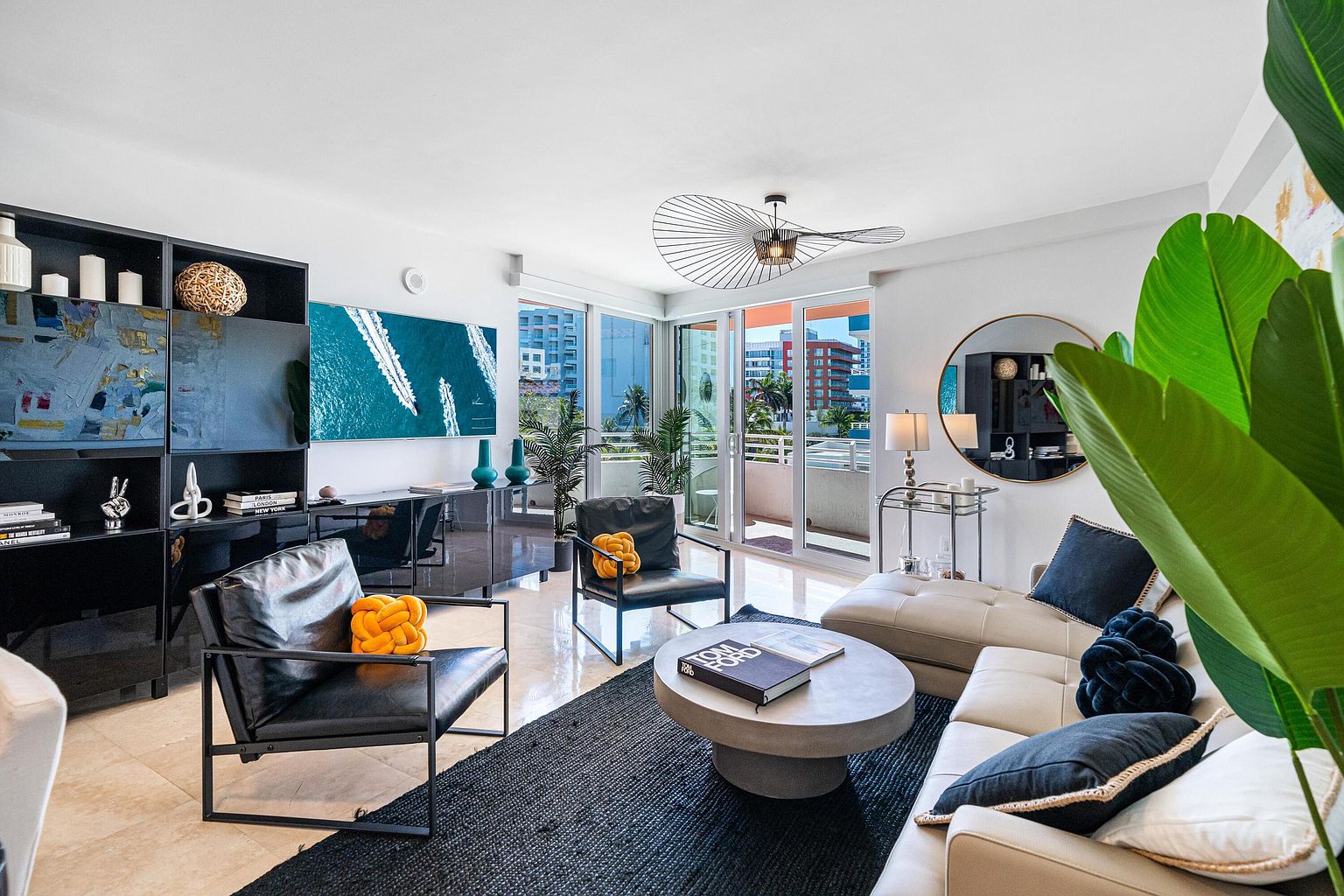 226 Ocean Drive · 4A, South of Fifth · Miami Beach