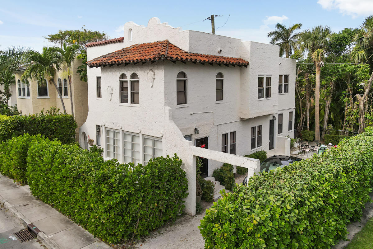 251 Park Avenue, Palm Beach